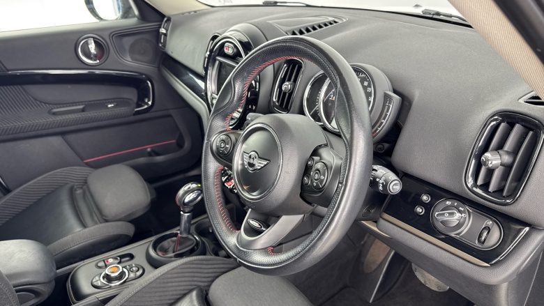 MINI Countryman 2.0 Cooper S ALL4 5dr Auto [Chili/Media Pack XL] Petrol Hatchback